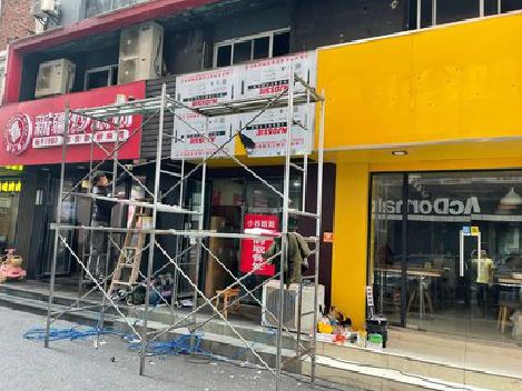 玉环制作广告招牌如何避免它发黄？